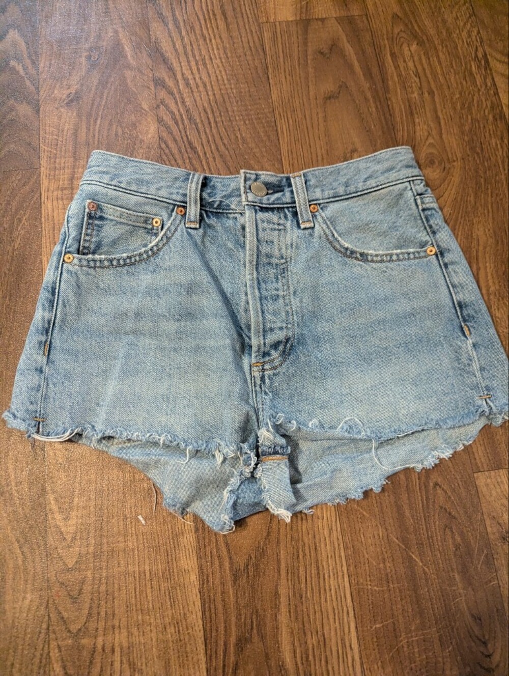 Denim Forum The Yoko Short Light Wash High Rise Button Fly Cut Off Shorts 26